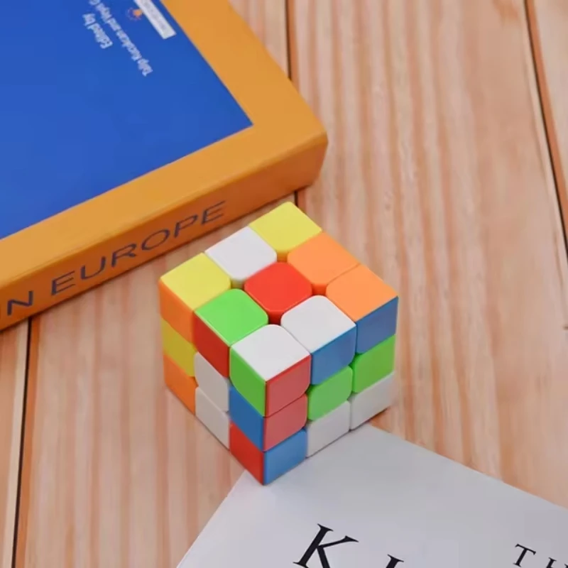 Yongjun Ruilong Third Order Magic Cube para crianças, brinquedos educativos, melhor venda, alta qualidade, 3x3