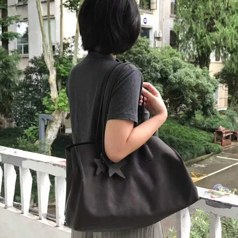 Damen-Tragetasche, mehrschichtige Schultertasche mit großem Fassungsvermögen und Reißverschluss, Damen-Vintage-Handtasche mit mattiertem Finish, ideal für Büro, Pendel und den täglichen Gebrauch, mit Tragegriff. – Detail 34