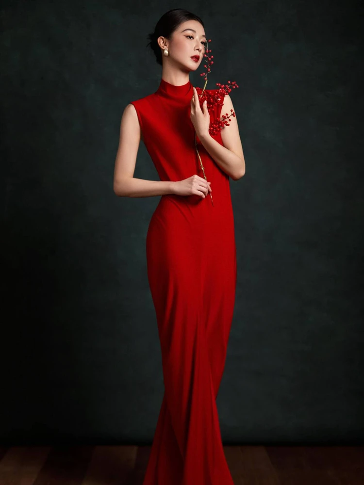

2026 New Red Atmosphere Emotional Portrait Chinese Style Art Photography Clothing Eastern Aesthetic Studio National Trend