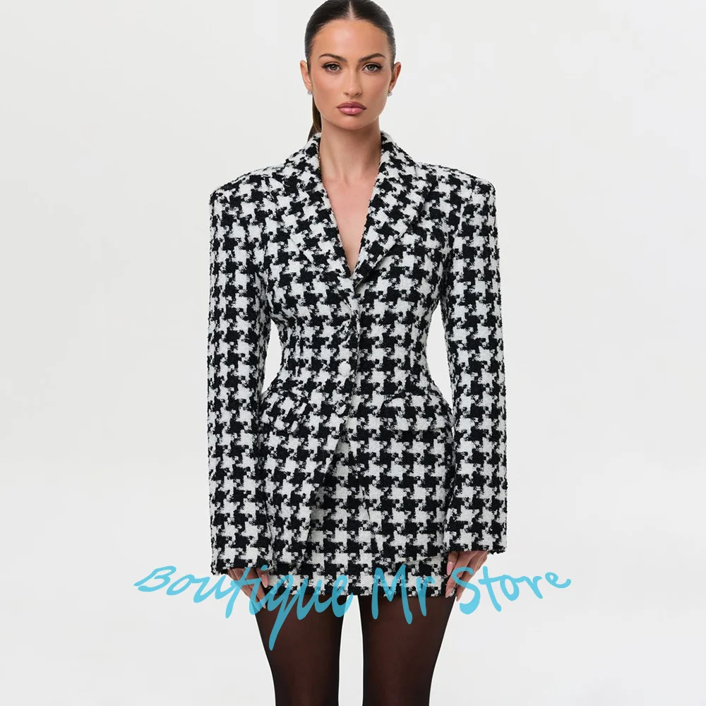 Luksusowy damski zestaw: marynarka w pepitkę i mini spódniczka, dwuczęściowy garnitur zapinany na jeden guzik, idealny na retro formalne przyjęcia i streetwear.