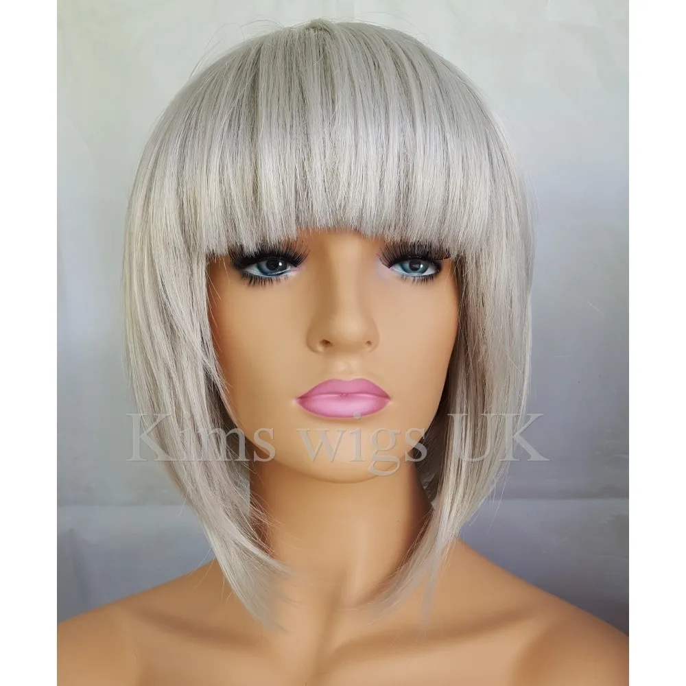 GRAUE BOB-PERÜCKE, helles SILBER, hitzebeständig, kurzer Stil, Damen, B38, UK