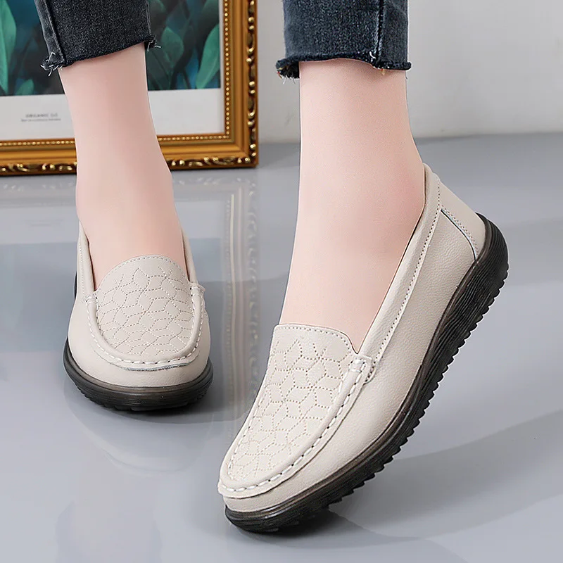 Spring Autumn Women Genuine Leather Loafers Flats Sheos Ladies Slip-on Casual Walking Shoes Mother Plus Size Shoes