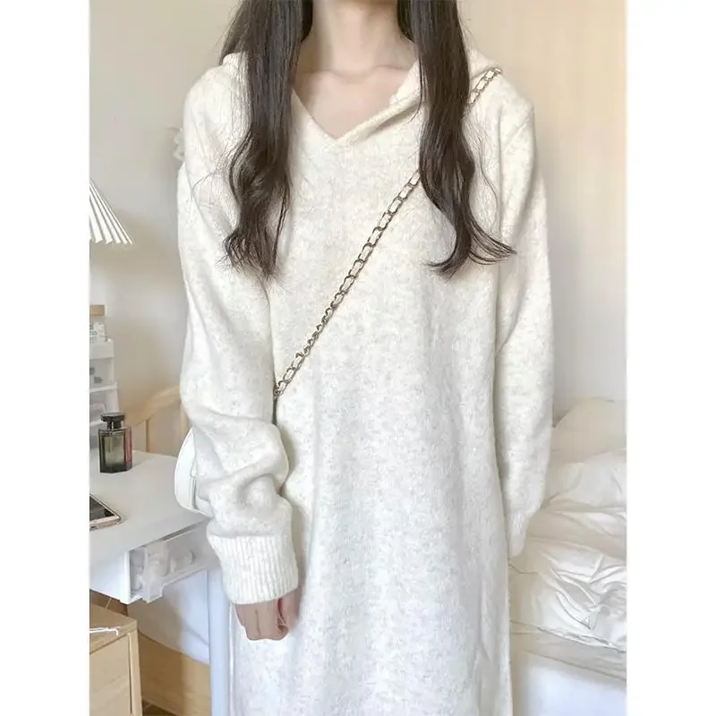 Lazy Wind College Long Sweater Skirt Autumn and Winter White Little Children Dress Knit Skirt New Hooded.