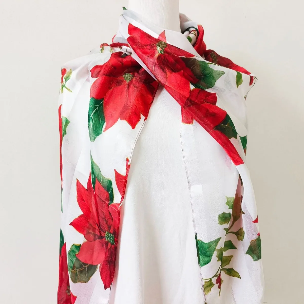 لينكو دي سيدا تونغشي كور بلاكداا إمبريسو لينكو كوادرادو فيمينينو روباساتفيز جرافاتا أسسوارات للبالغين