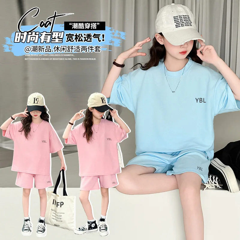 

Girls Suit2026New summer stylish short-sleeve shirts for older childrentSummer T-shirts, trendy streetwear for kids, shorts