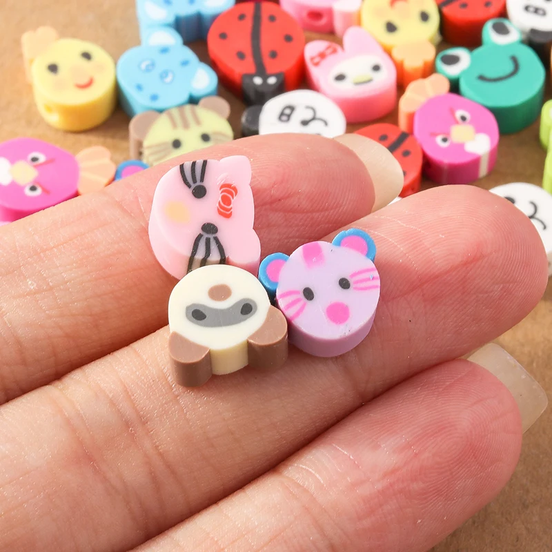 50 Stück Gemischte Blumen-, Frucht- und Tier-Polymer-Clay-Perlen, lose Abstandhalterperlen für Schmuckherstellung, DIY Armband- und Halsketten-Zubehör – Detail 4
