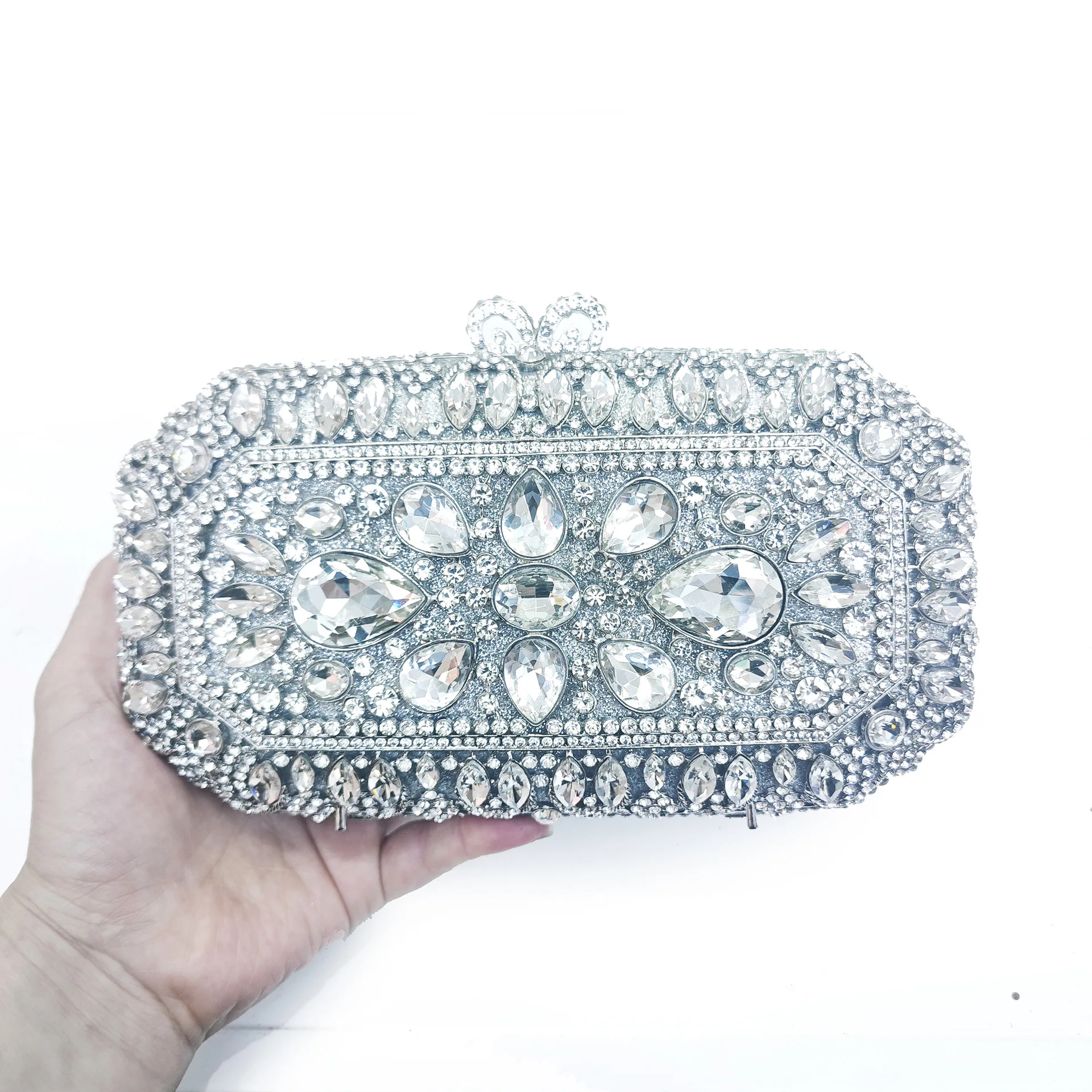 กระเป๋าคลัทช์สำหรับงานเลี้ยงอาหารค่ำ ประดับเพชรเต็มใบ กระเป๋าถือเจ้าสาวประดับมุก กระเป๋าดีไซเนอร์