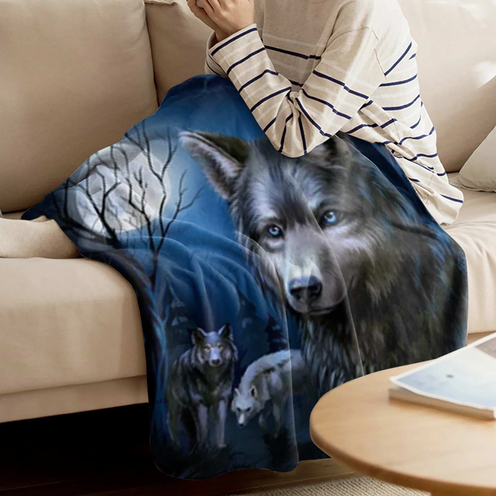 Wolf And The Moon Flannel Blanket Warm Soft Sofa Blanket Winter Sheet Bedspread Camping Travel Blanket