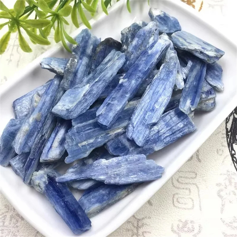 Natural Kyanite Crystal Stone Random Healing Gemstone Mineral Specimen Raw Blue Kyanite Quartz Rock Stick for Garden Home Decor