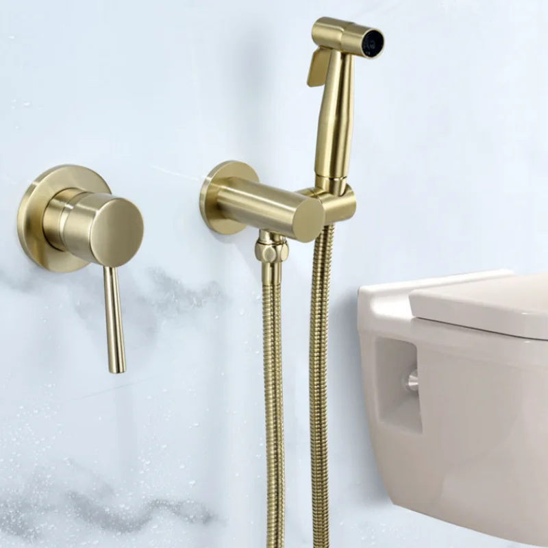 

Brushed Gold Toilet Bidet Faucet Black Hot and Cold Toilet Sprayer Kit Brass Hand-Held Toilet Faucet Sprayer Shower Head Black