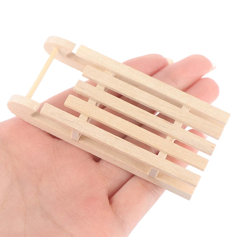 Mini Simulation Snow Sled Non-Toxic 1/12 Wooden Sleigh Desktop Craft Christmas Home Decor Crafts Odorless Doll House Accessories