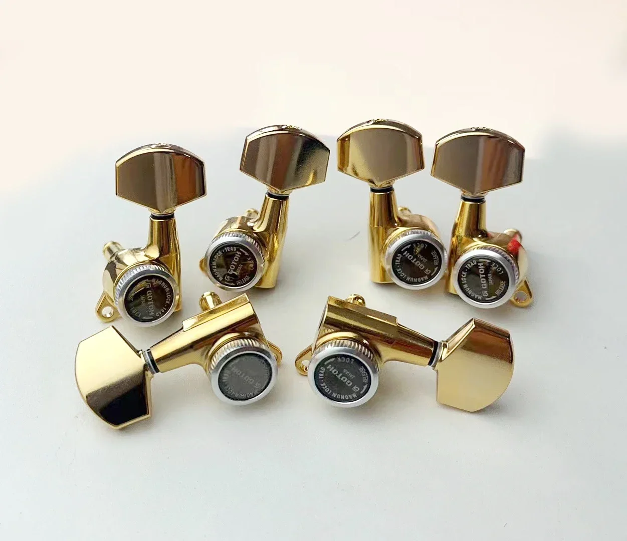 

Original GOTOH SG381-01-MGT Electric Guitar Locking Machine Heads Tuners ( Gold ) Tuning Peg MADE IN JAPAN {Without box}