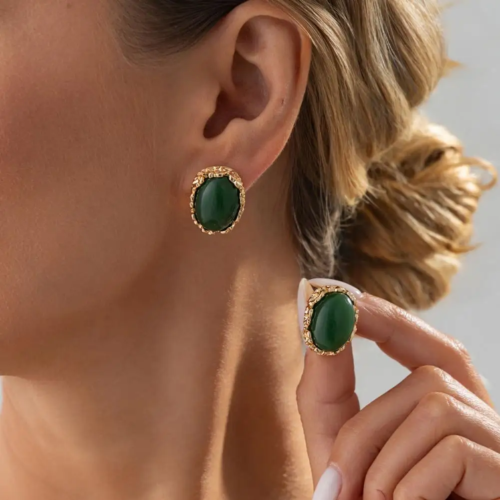 Style Dangle Earrings Vintage Oval Stud Earrings for Women Retro Statement Gemstone Jewelry Gold Frame for Party for Office