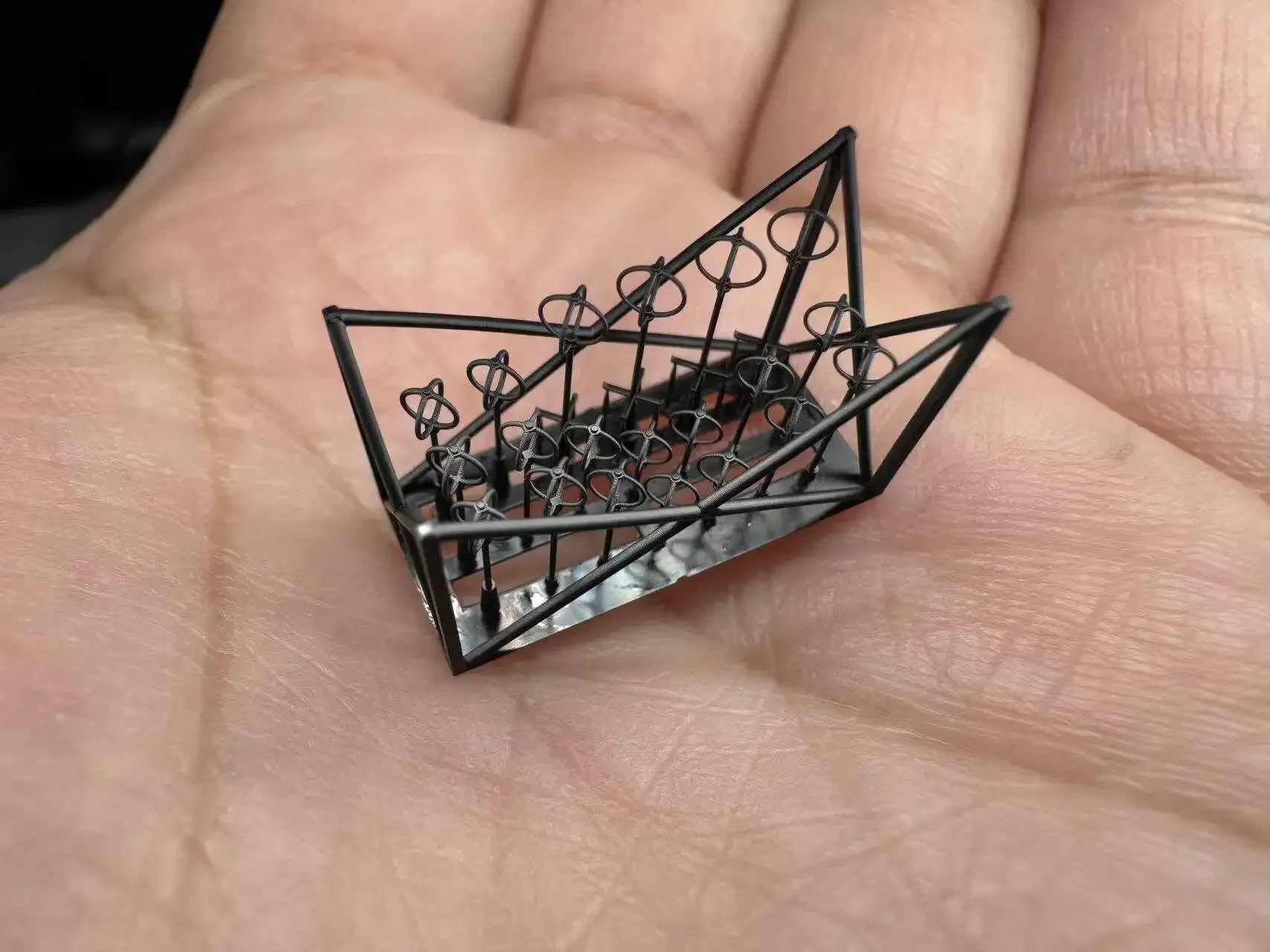 

MUYI MODEL R350072 1/350 IJN DIRECTION FINDER LOOP ANTENNA 3D Print Part 3D Print Part