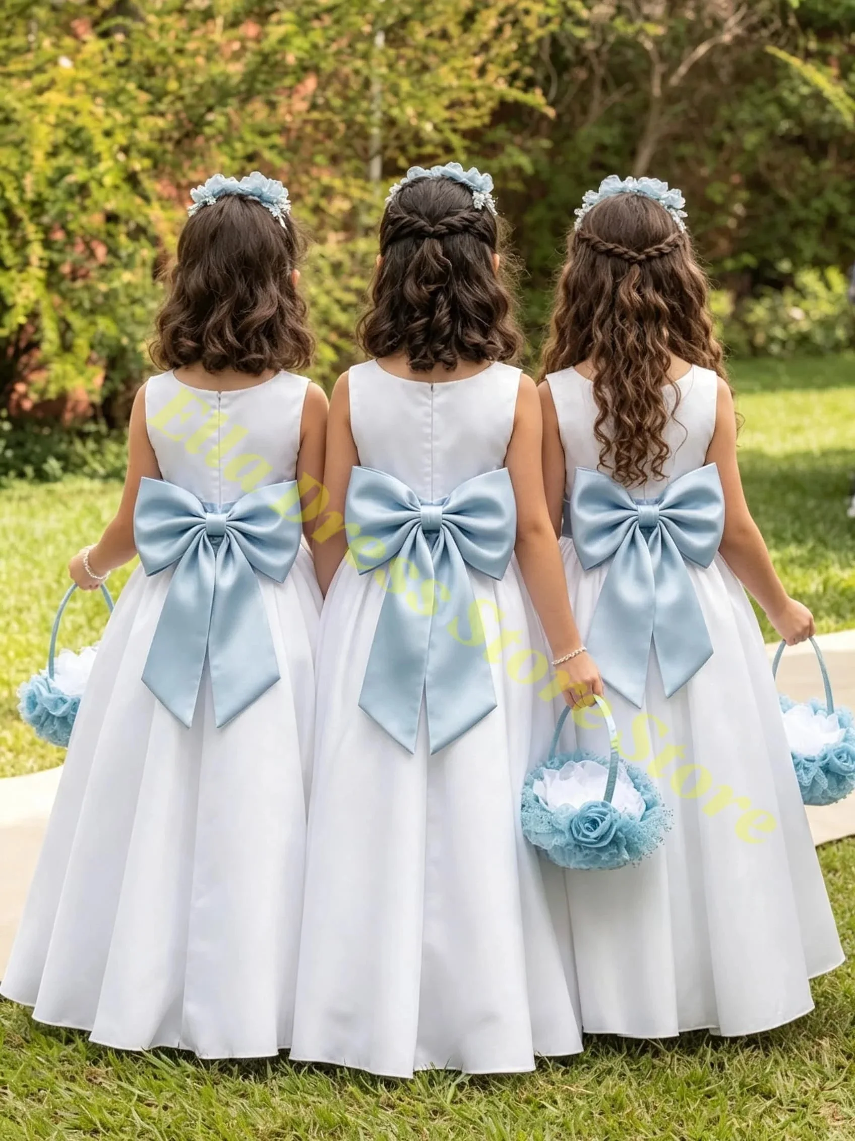 Maßgeschneidertes Elegantes Weißes Blumenmädchenkleid mit Staubig-Rosa Taillengürtel-Schleife für Hochzeitsfeier, Formelles A-Linien-Kleid für Kinder, Großhandel – Detail 1