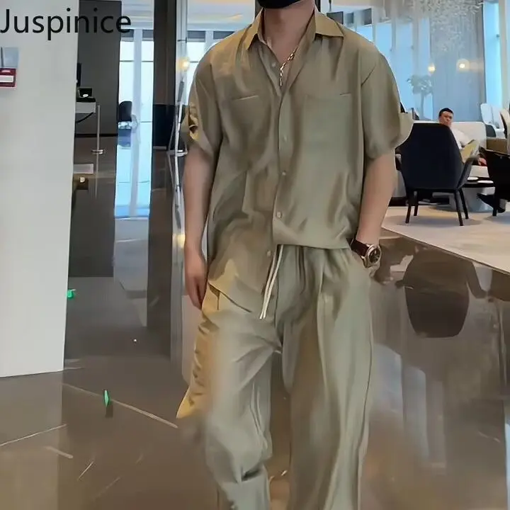 

Fashion Thin Short-sleeved Shirt Trousers Suit Men‘s Breathable Casual Loose High Street Shirts Trousers Set Male Clothes