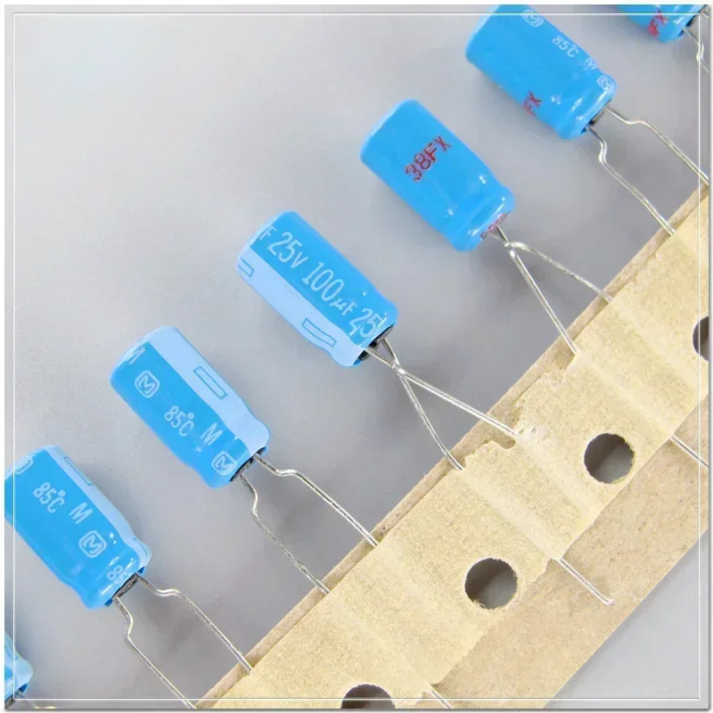 20PCS/100PCS Panas Early light blue type M Series 25V100uF Audio Capacitor 6.3x11mm