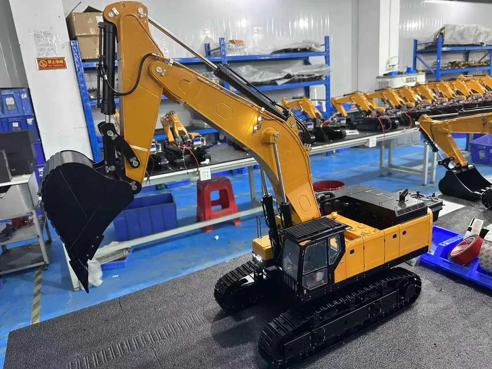KABOLITE K980 RC Excavator Hydraulic Model 1/14 Metal Excavator Heavy Construction Machinery Remote Control Car Adult Toys