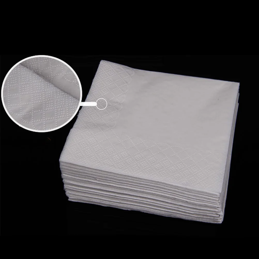 300 Sheets Old Fashioned Disposable Paper Towels Bolster Square Napkins 2300X2300X010CM Wedge Pillows Tissue Dinner