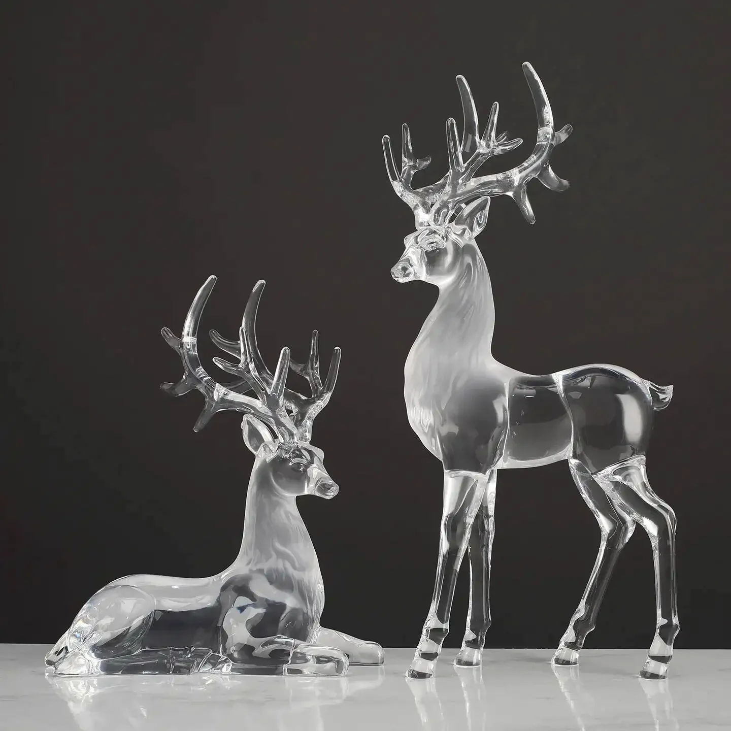 Transparent Acrylic Deer Figurine Simulated Animal Sculpture Crystal Deer Elk Decorative Figurines Home Decoration Accessories