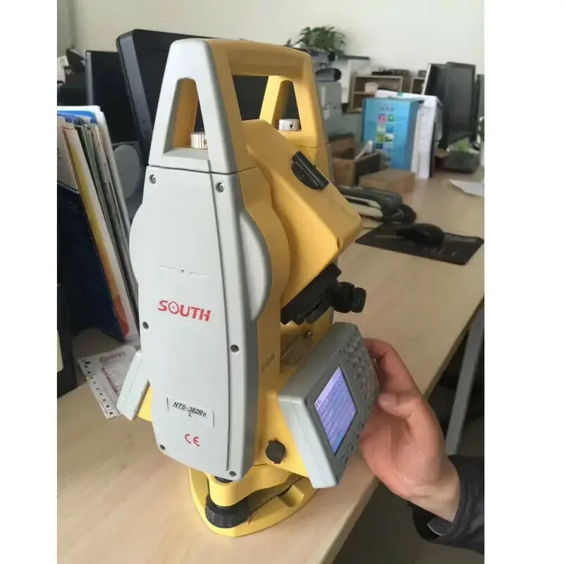 

South NTS-382R10 2 1000M Reflectorless Total Station