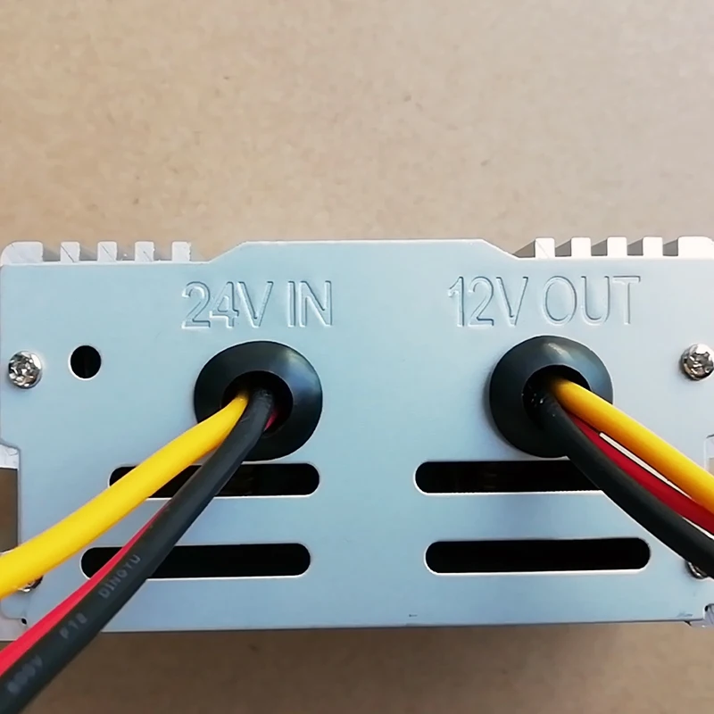 20A 30A DC 24V To DC 12V Auto Step Down Converter Regulator for Car Vehicle Boat Truck Van Power Inverter Adapter with Fan