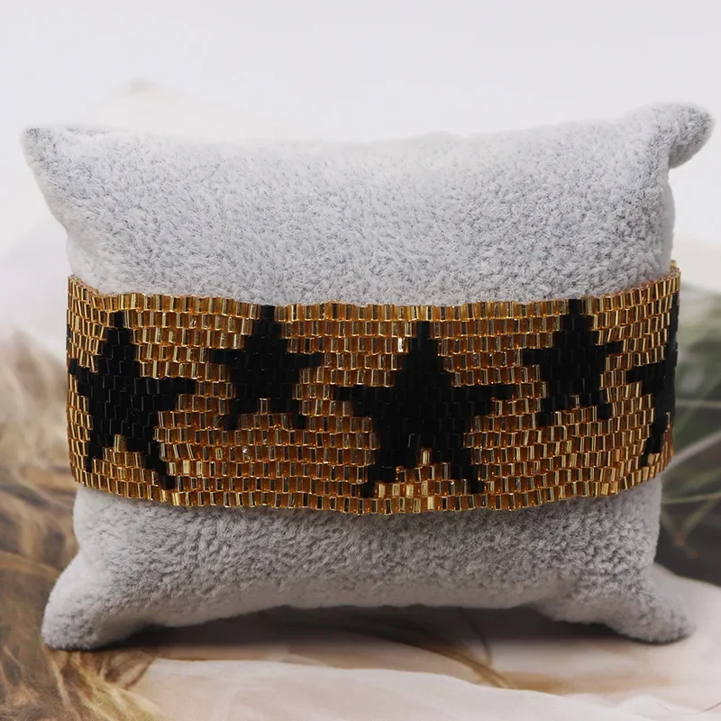 Rice bead bracelet Five-pointed star Design Originality Hand knitting Bohemia Adjustable Fashion Simple Beaded bracelet