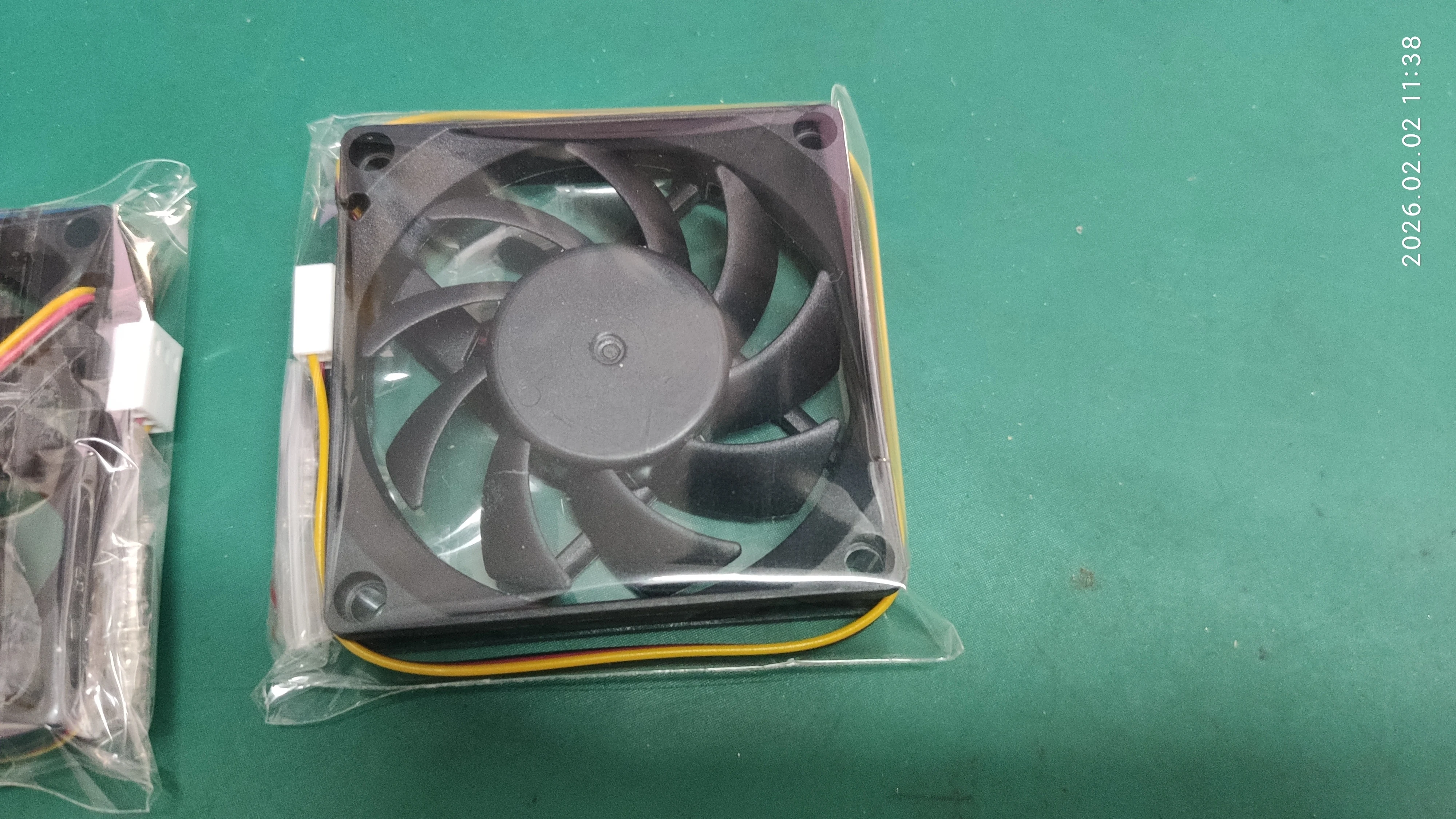 Produktbild von 7015 Lüfter 70x70x15 Mm – Leiser Betrieb, Hydrauliklager, 3000 U/min, Für Drucker, PC, Netzwerkgeräte (5V/12V/24V)
