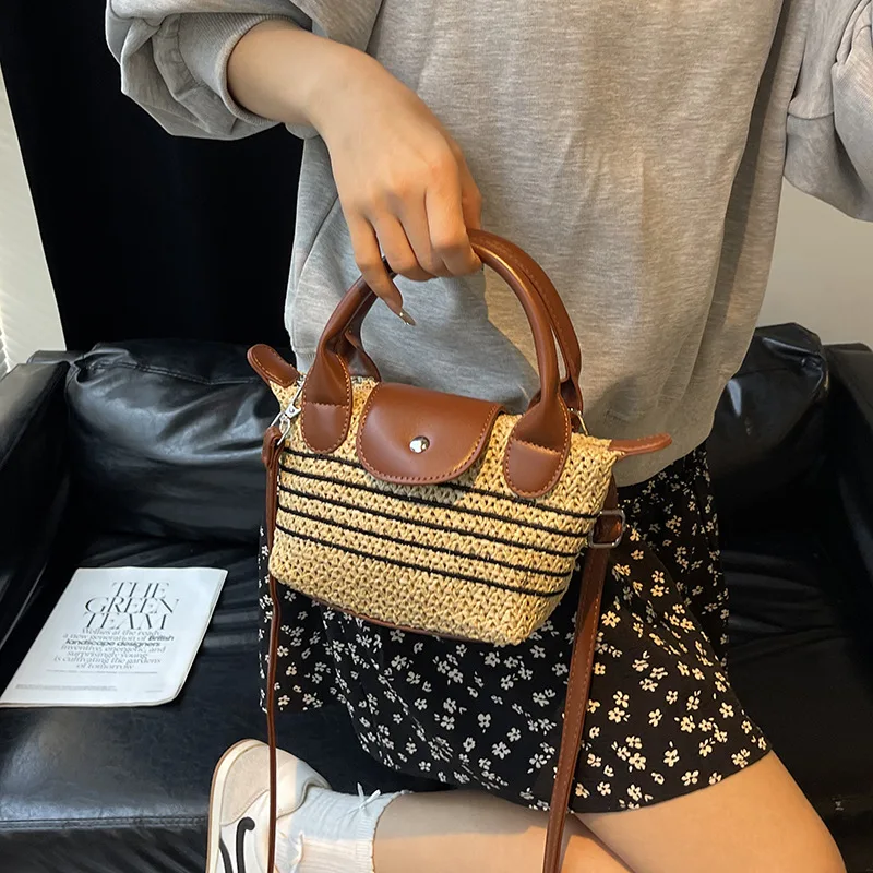 

2025 Straw Tote Bag Mini Crossbody Purse for Women Summer Beach Bag Woven Shoulder Bag
