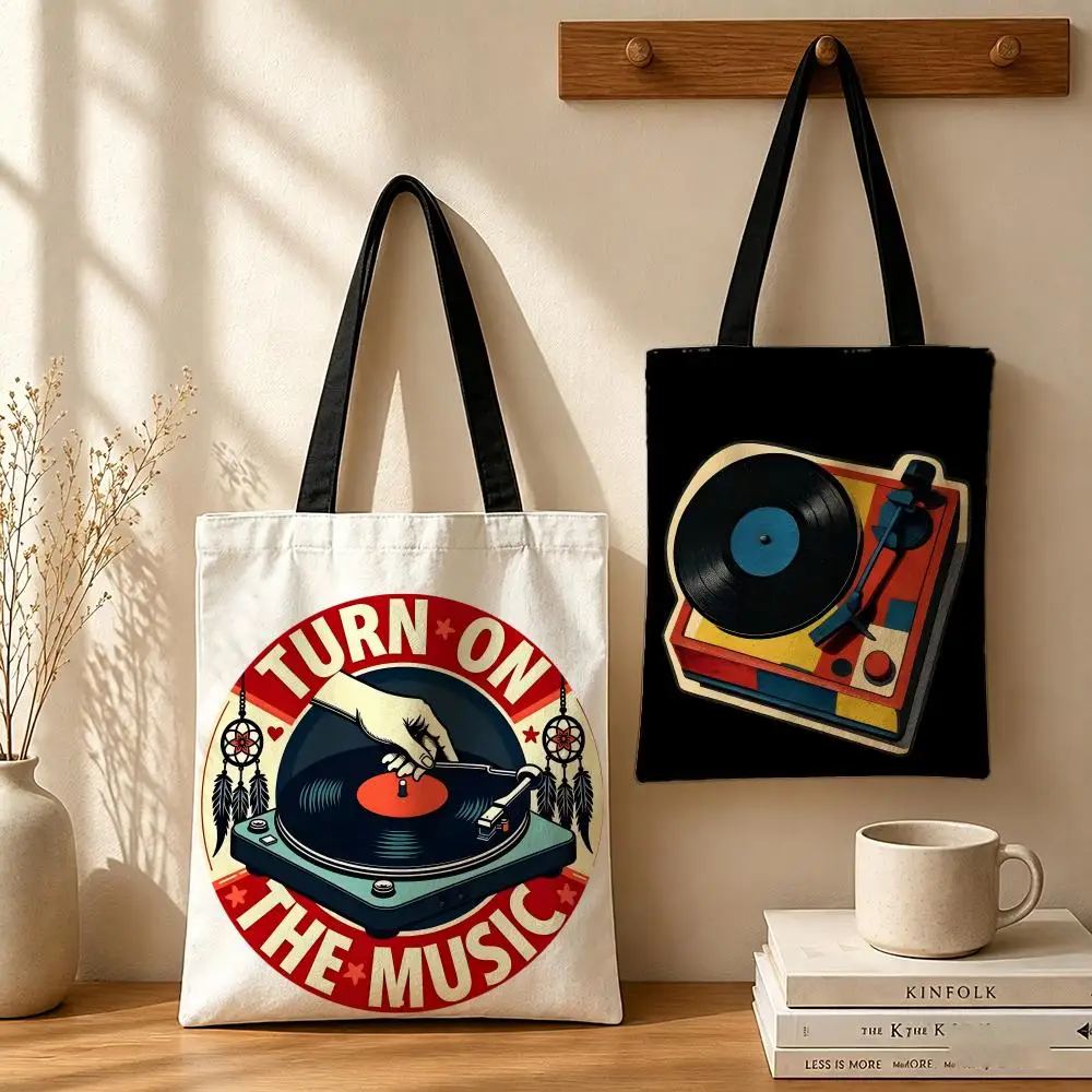 Art C-Cassette Aufbewahrungstaschen. Canvas-Taschen eignen sich für Schule, Einkaufen, Reisen, Arbeit und Lebensmitteleinkäufe.
