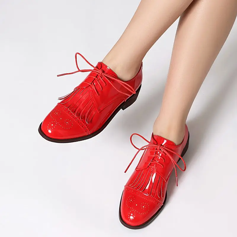 SIMLOVEYO تصميم لامعة النساء مضخات جولة تو كتلة الكعوب 3.5 سنتيمتر الدانتيل يصل شرابات حجم كبير 41 42 43 موضة الترفيه الأحذية اليومية