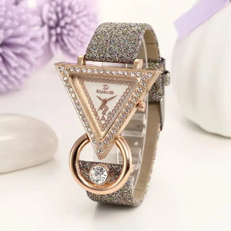 New Women Creative Triangle Rhinestone Dial Quartz Watch Female Light Luxury Design Frosted Strap WristWatch Relojes Para Mujer