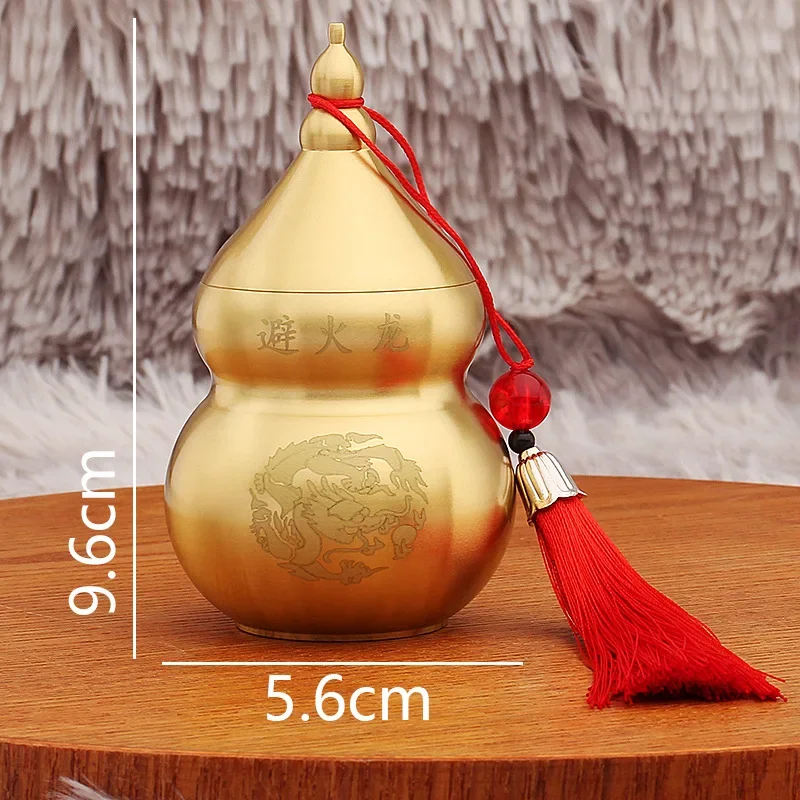 Brass fire avoidance dragon gourd bottle dissolves the northwest corner of the kitchen Qianwei fire Tianmen red fringed copper