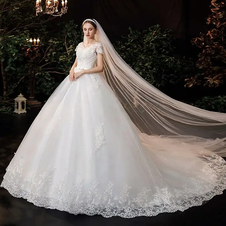 2022 Luxe Kant V-hals Baljurk Trouwjurken Korte Mouw Prinses Illusion Applique Bruidsjurken Casamento