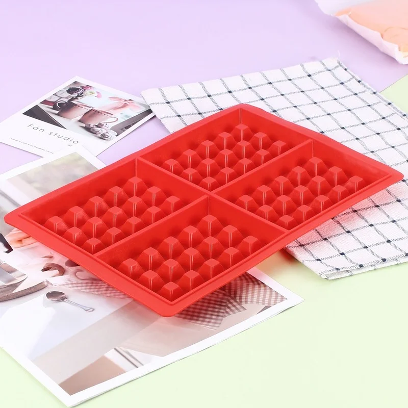 High-temperature Heart Shape Silicone Waffle Mold DIY Square Baking Mold Lattice Bakeware Tools Kitchen Household Waffle Mold