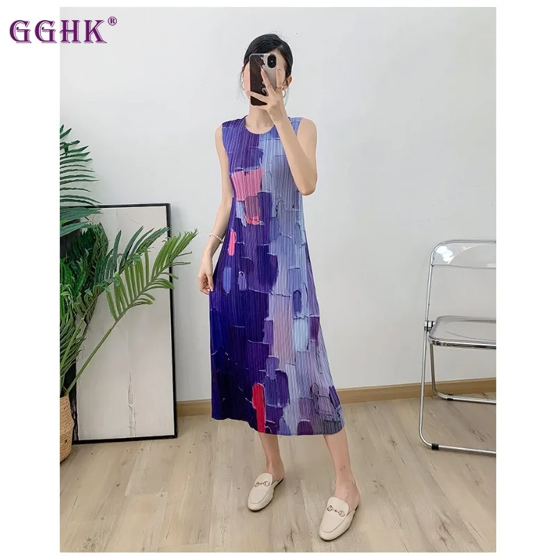 

GGHK Pleated Women Dress 2024 Summer New Round Neck Sleeveless Colorblocking Loose Plus Size Design Female Dresses