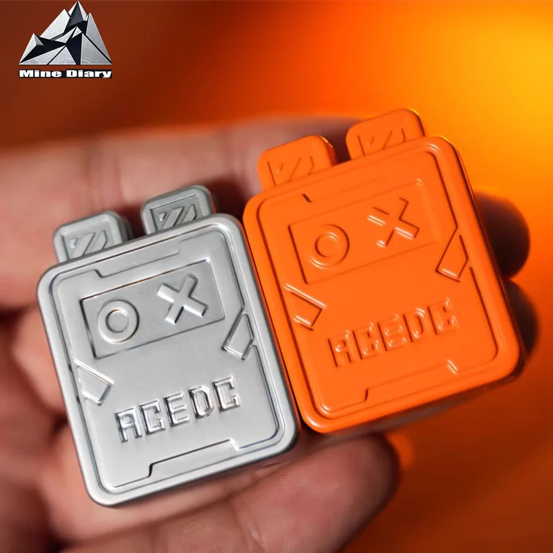 

Fingertip EDC Fidget Toy Future Punk Style Игрушка для снятия давления из цинкового сплава Механический слайдер Fajne подарки для гаджетов