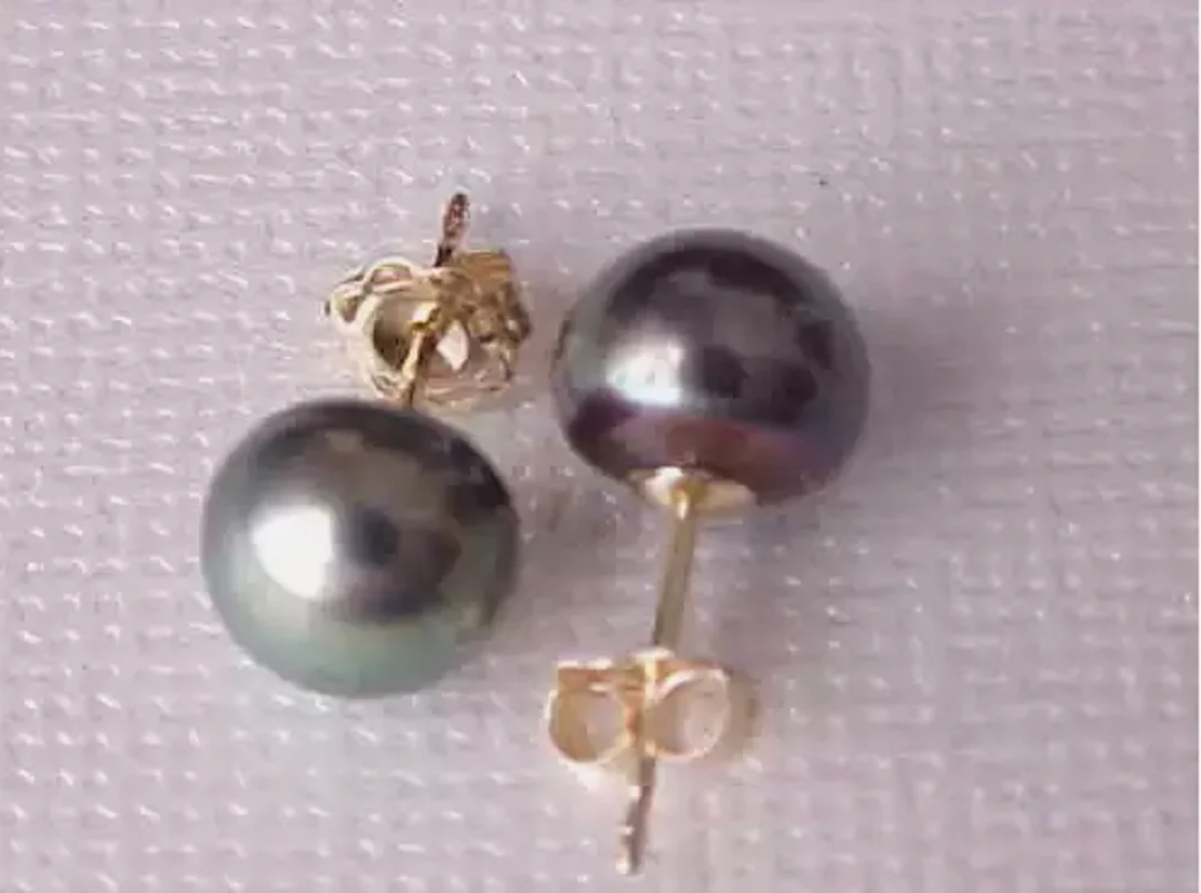 Stunning AAA Tahitian 9-10mm black green pearl earrings 14k Gold