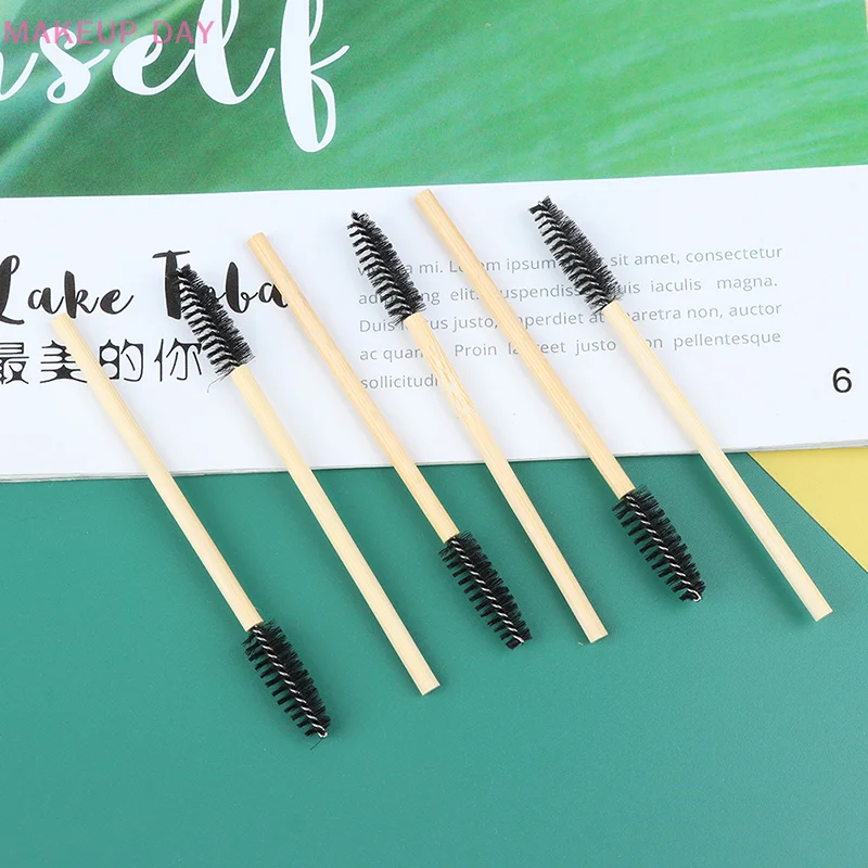 50Pcs Bamboo Handle Eyelash Brush Makeup Brush eyelash Extension Disposable Eyebrow Brush Mascara Applicator Makeup Tool