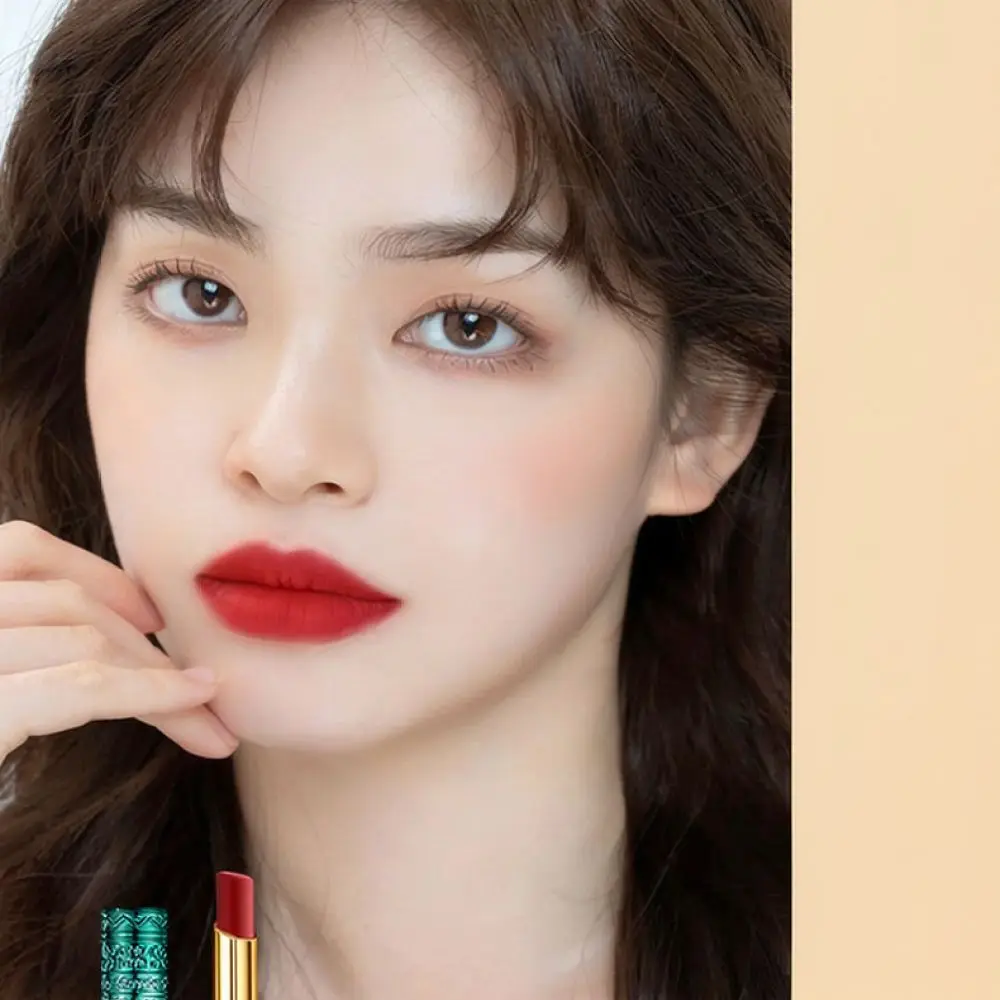 Slim Tube Matte Lipstick Professional Makeup Retro Carved Design Velvet Texture Long Wearing Waterproof Beauty Cosmetic