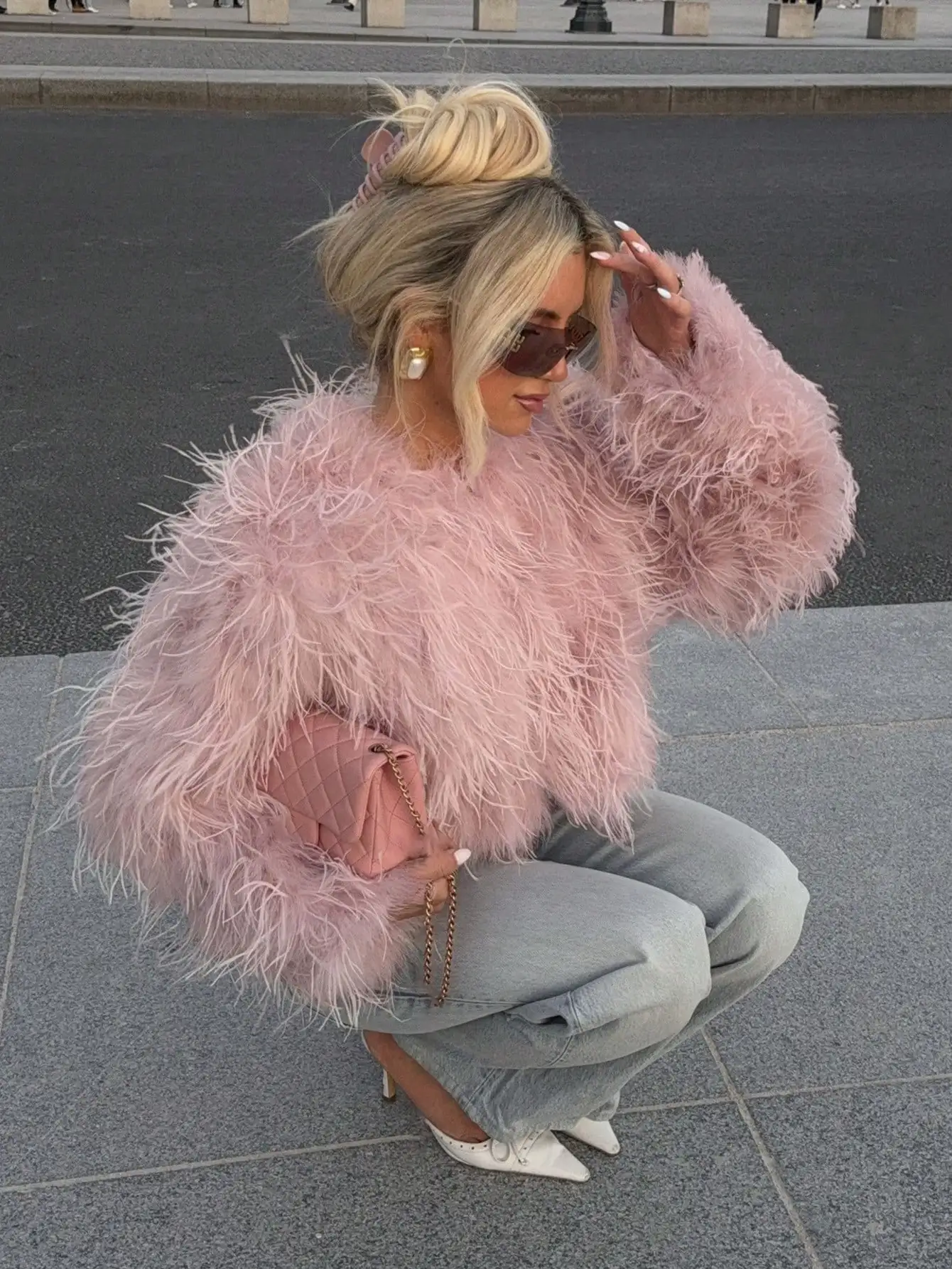 

Pink Faux Fur Coat for Women, Long Sleeve Fluffy Jacket for Parties, Winter Outings & Valentine's Day