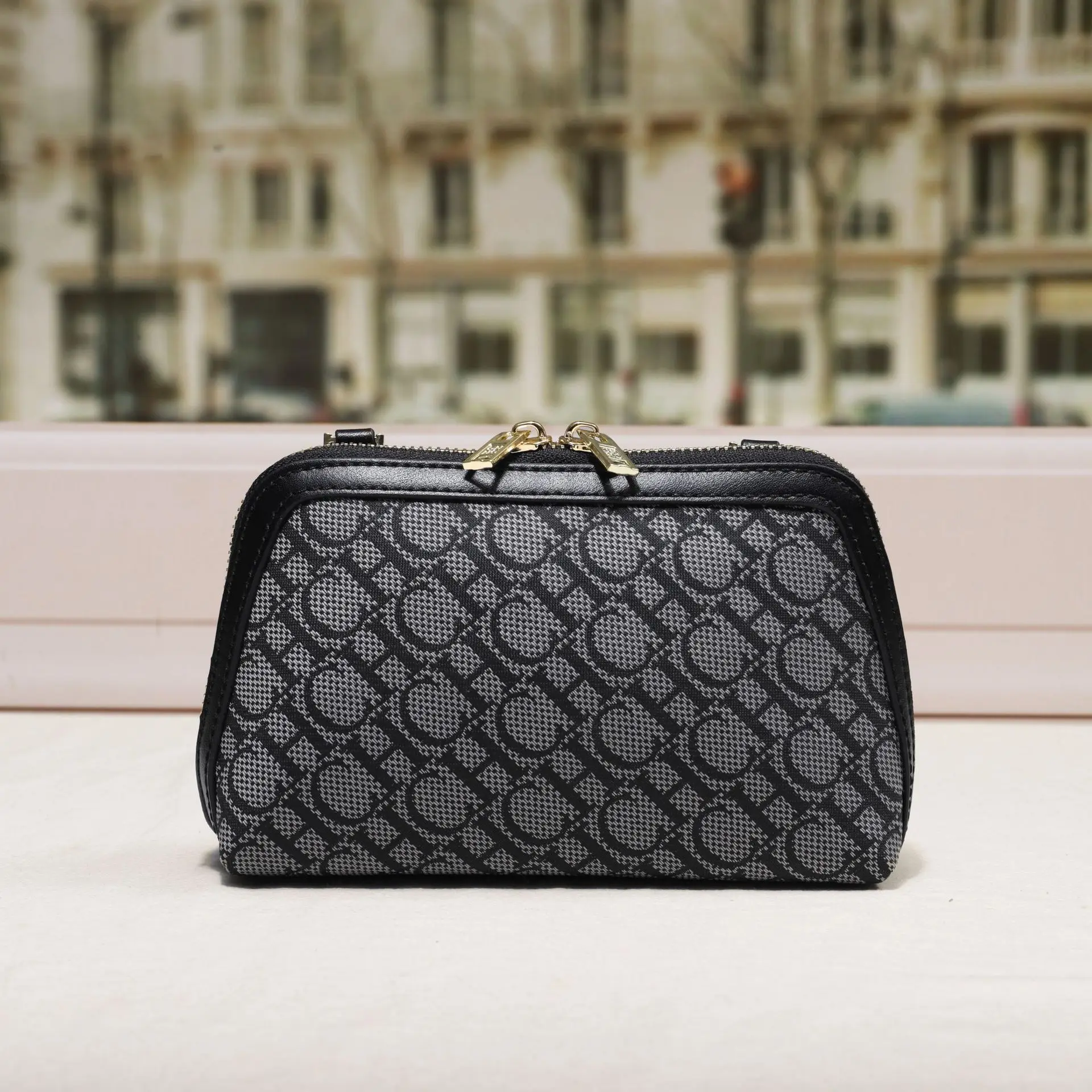 Thumbnail 2 - #2 Trending Canvas Shoulder Bags Right Now