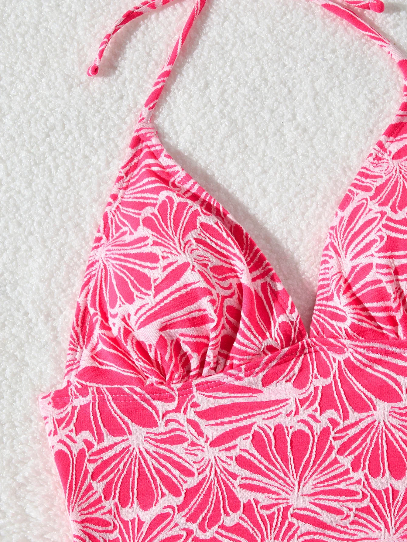 2025 Maiôs tankini femininos com decote em V e controle de barriga Biquíni Maiôs com estampa floral de 2 peças