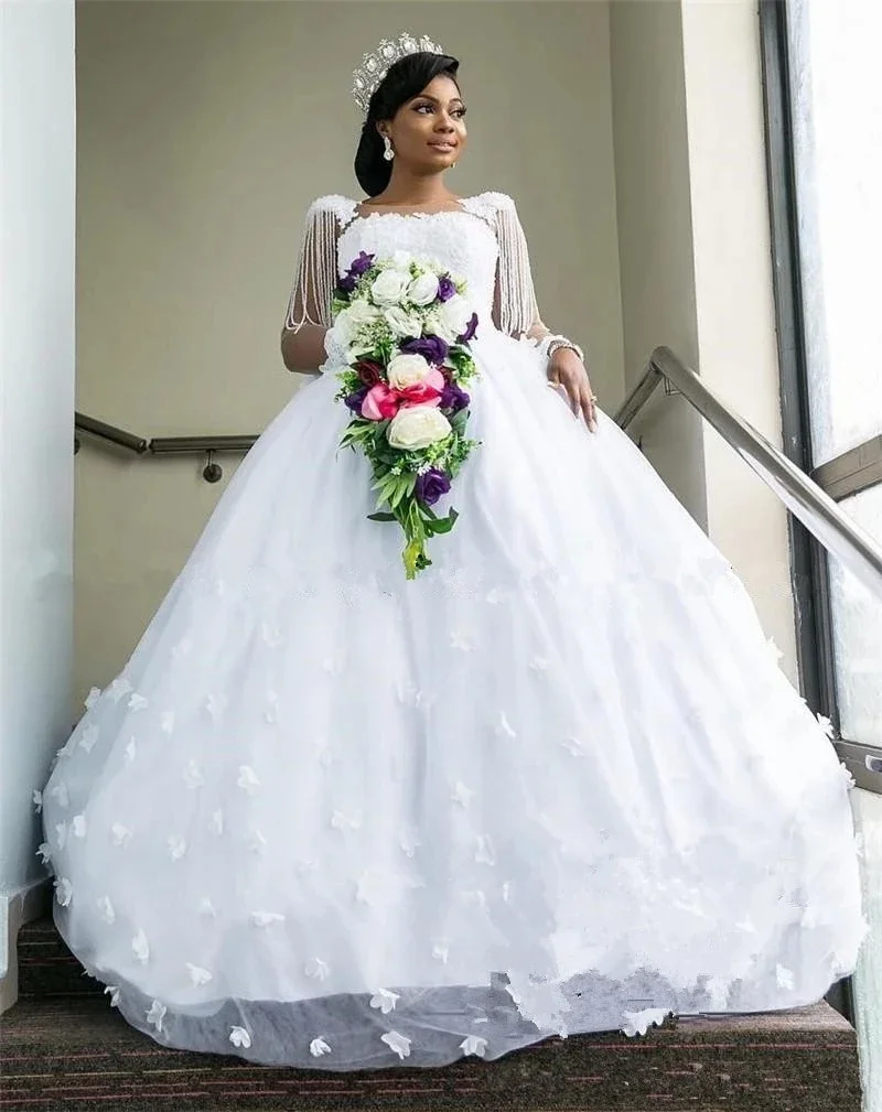 Luxury Lace Ball Gown Wedding Dresses 2021 3D Floral Vintage Lace Long Sleeves Beading Nigeria African Dubai Country Bridal Gown