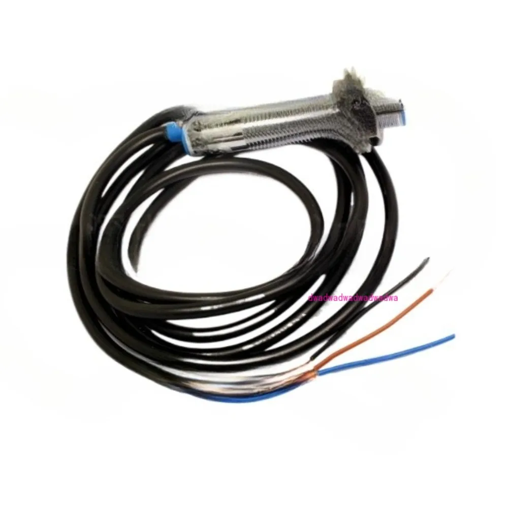 12MM NJK5002 NJK-5002C NPN three-wire normally open, send magnet