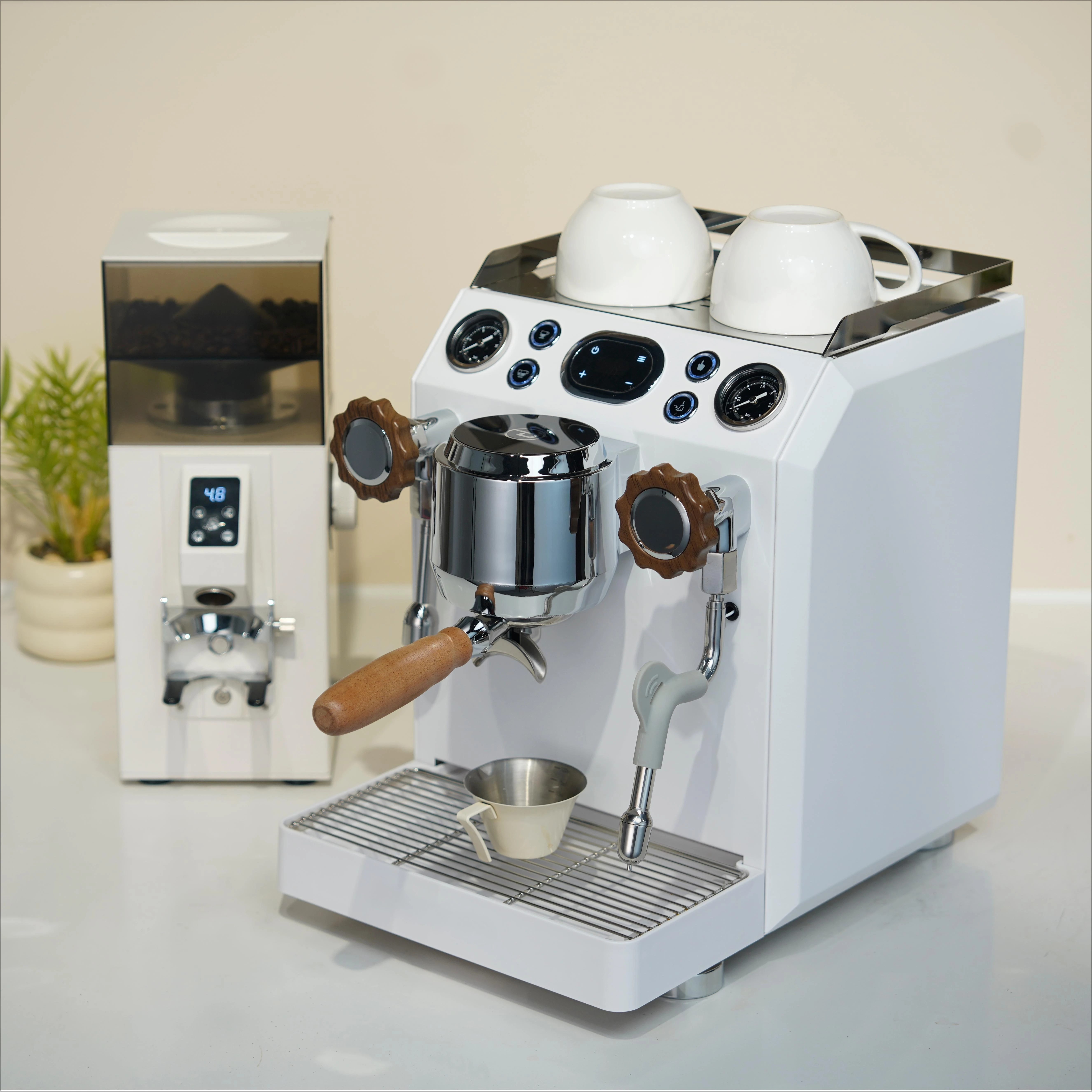 Koffiemachine Multi Function Semi Automatic Dual Mode Milk Frothing Real Time Pressure Visualization