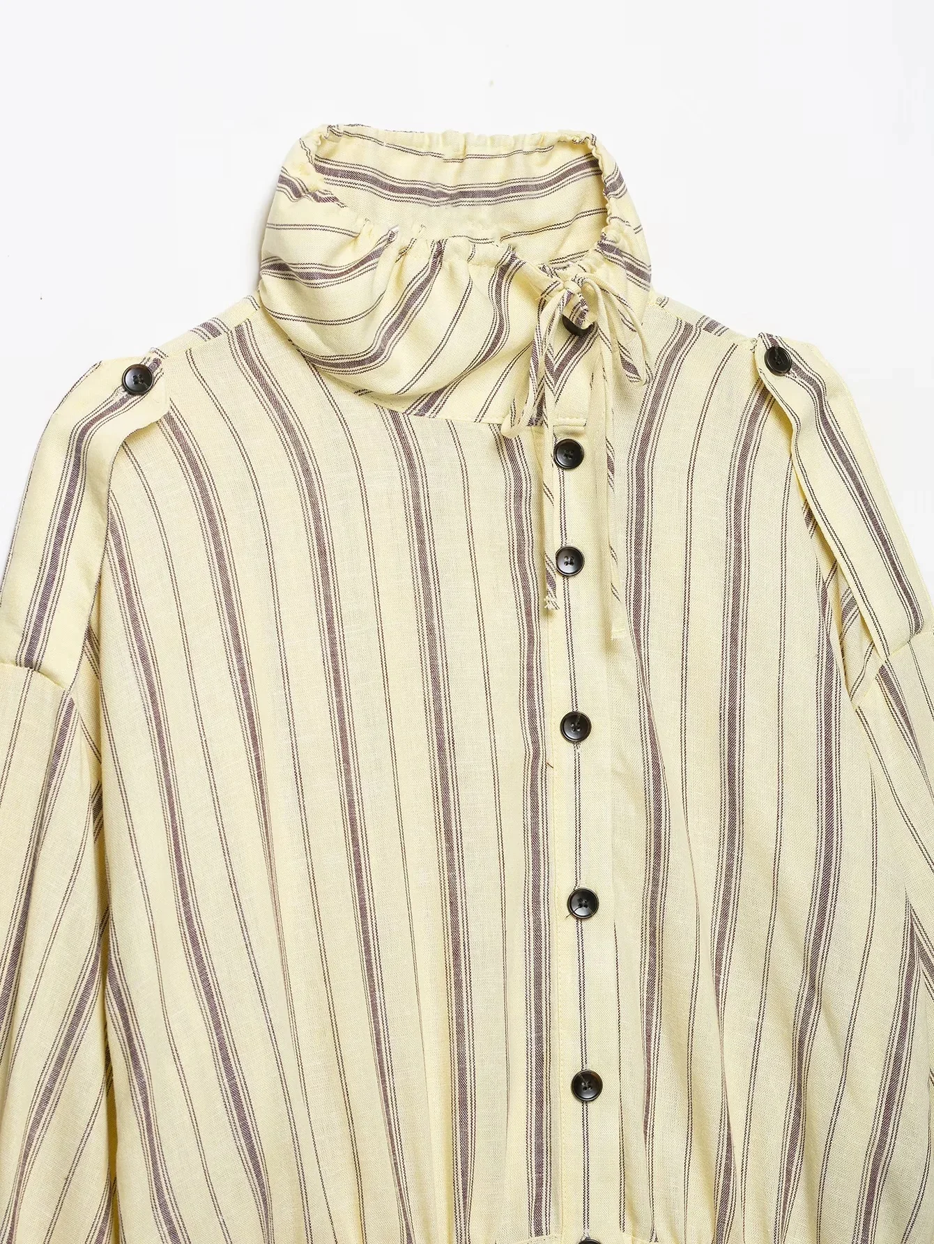 KONDALA Elegant Casual Chic Women Jacket Striped Single Breasted Stand Collar Lace-up Jacket New Fashion 2026 Autumn Jacket