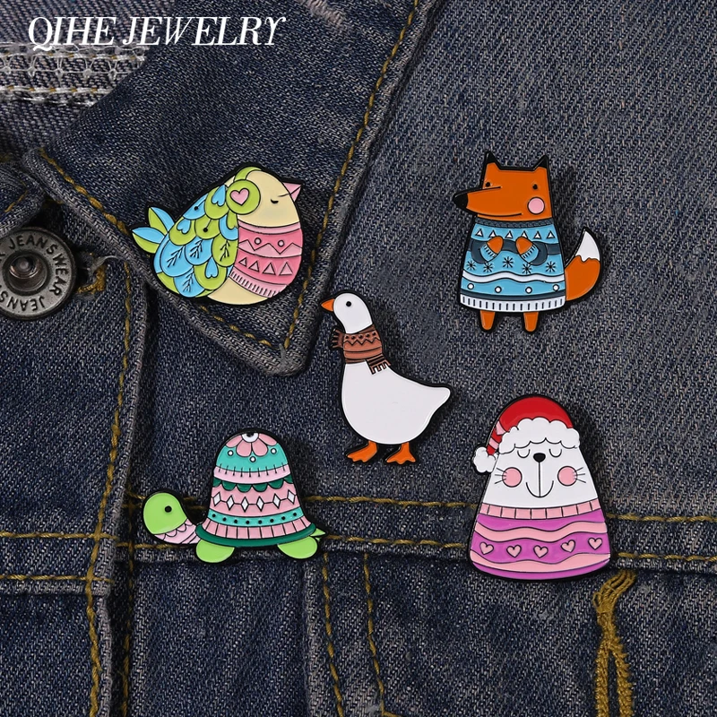 Warm Coat Animal Enamel Pin Winter ClothesTurtle Metal Badge Scarf Bird Goose Sweater Hat Custom Brooch Children Gift Jewelry