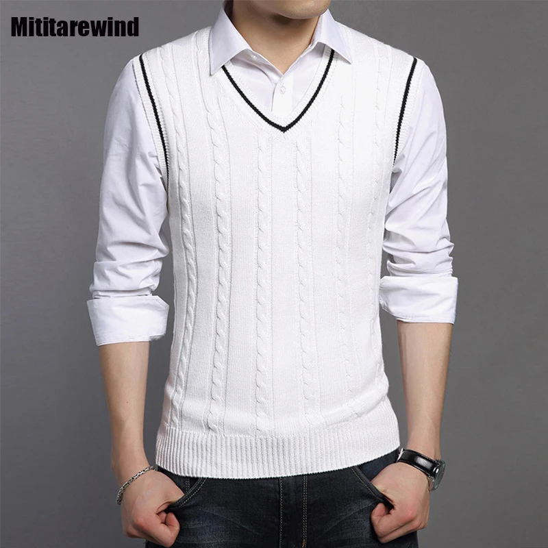 

European Style Man Vest Sweater Fall Winter White Knit Vest V-neck Sleeveless Twisted Sweater Simple Pullover Sweater Vest Men