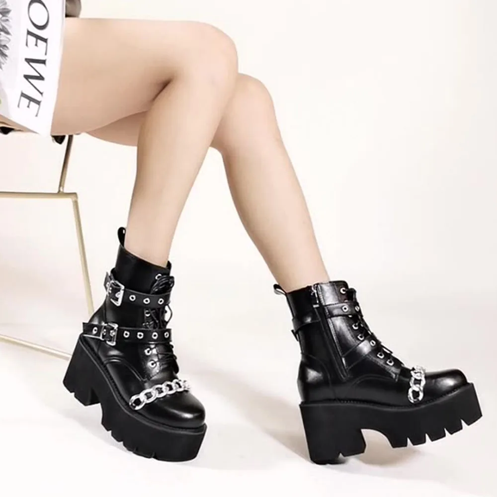 

Black Goth Women Boots Punk Motorcycle Bouble Buckle Metal Chain Platform Chunky Heel Ankle Boots Y2K Winter Shoes Women